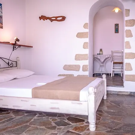 Guest house Anastasia's Plaka (Milos)